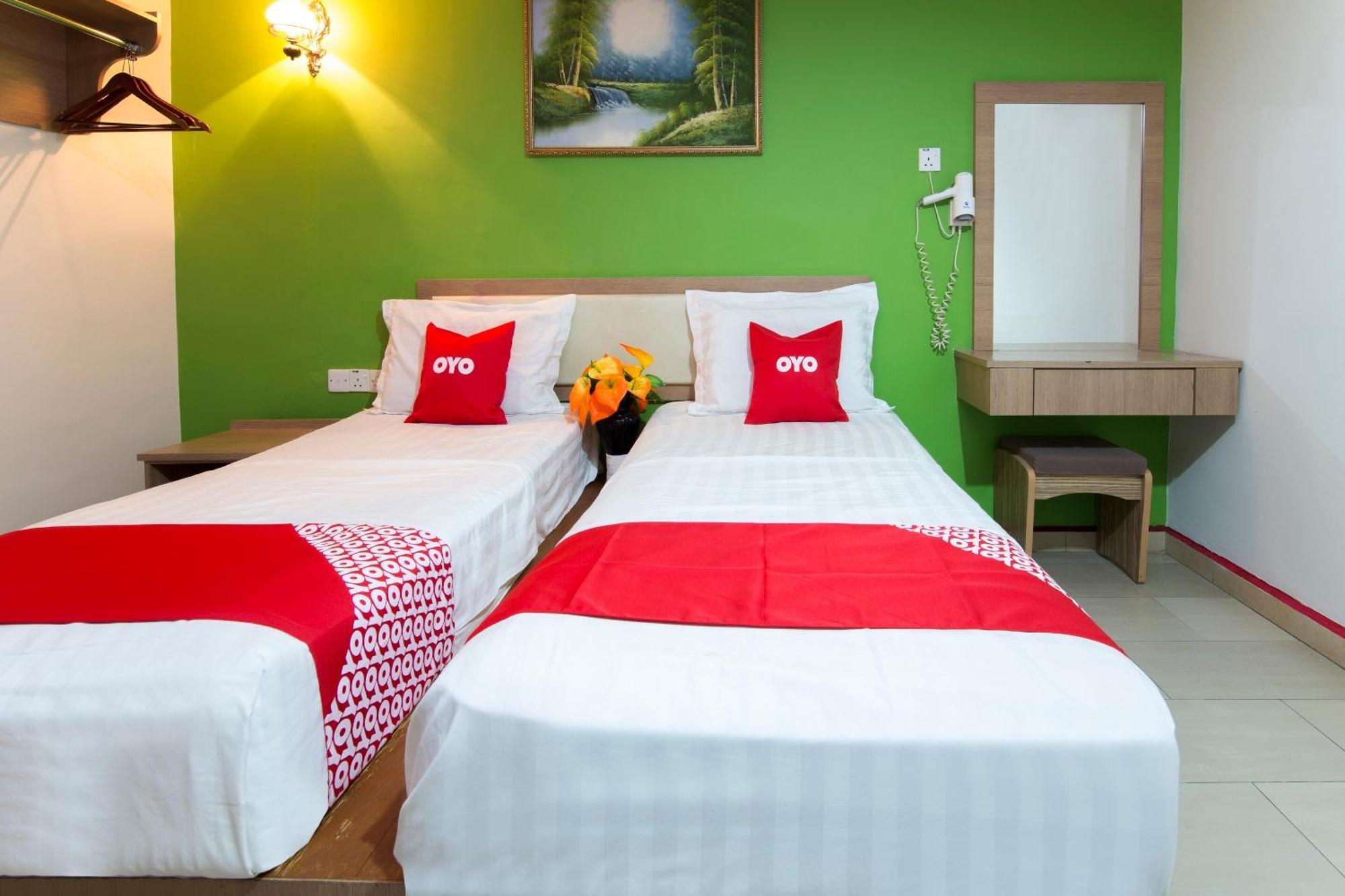 Valley View Hotel Lumut Exterior foto